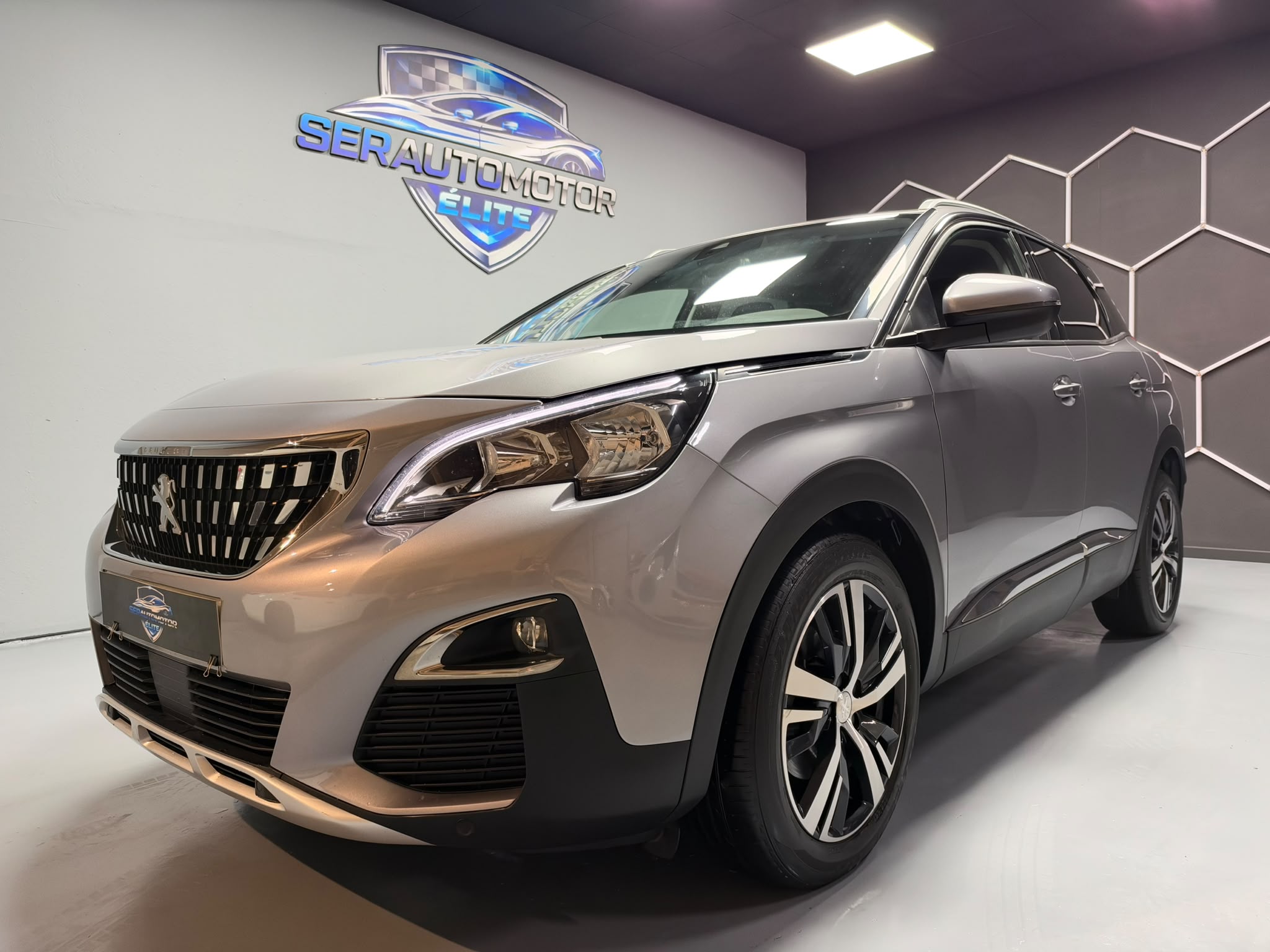 PEUGEOT 3008 ALLURE PACK 1.5 BLUEHDI 130CV